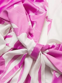 Natori Floral Satin Robe 13 Natori Floral Satin Robe -Hot Sale Natori Store unnamed file 790